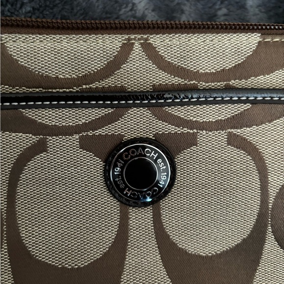 Small crossbody coach bag - Picture 3 of 8